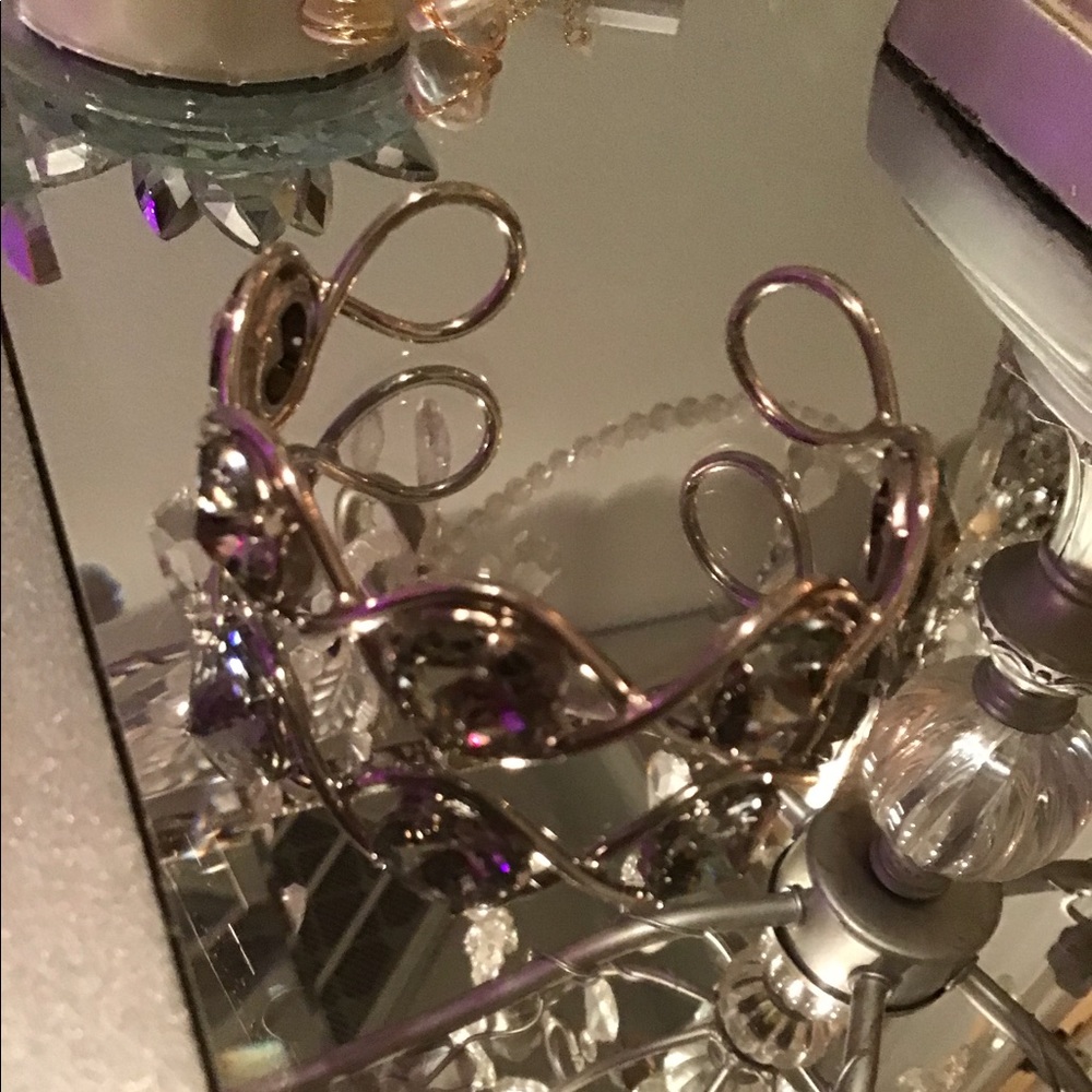Beautiful vintage bracelet from the original Plaza  Hotel NY has original box,